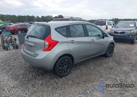 2015 Nissan Versa Note S (Sr)/S Plus/Sl/Sr/Sv z USA, uszkodzony, nr VIN 3N1CE2CP5FL380714